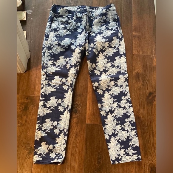 GAP Denim - Gap floral printed skinny jeans size 4